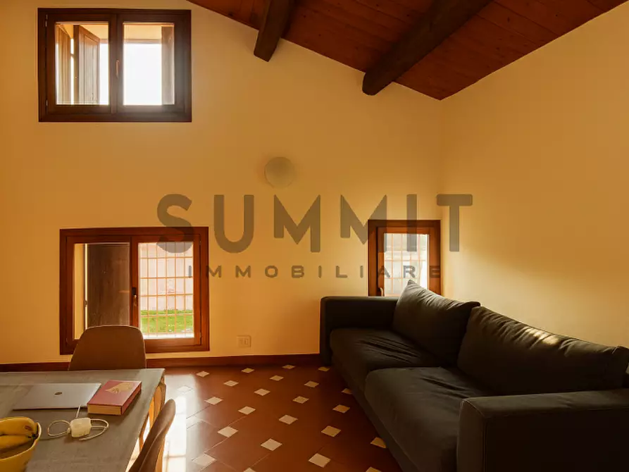 Immagine 5 di Appartamento in vendita  in Schio Centro a Schio