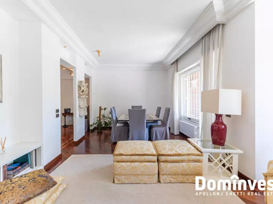 Immagine 6 di Appartamento in vendita  in Viale Cortina D'Ampezzo a Roma