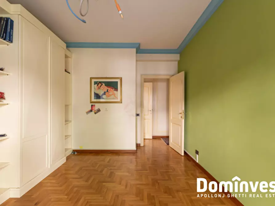 Immagine 21 di Appartamento in vendita  in Viale Cortina D'Ampezzo a Roma