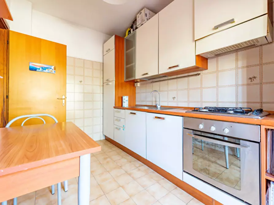 Immagine 16 di Appartamento in vendita  in Via Carlo Emilio Gadda 81 a Roma