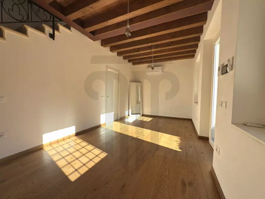 Immagine 4 di Villetta a schiera in vendita  in Vicolo Storto 7 a Verona