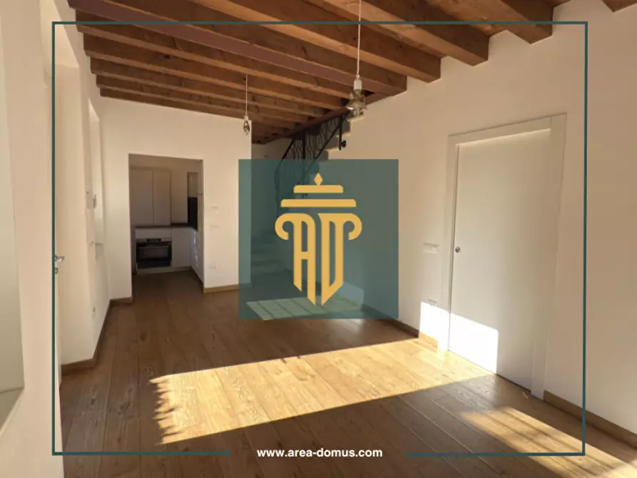 Immagine 2 di Villetta a schiera in vendita  in Vicolo Storto 7 a Verona