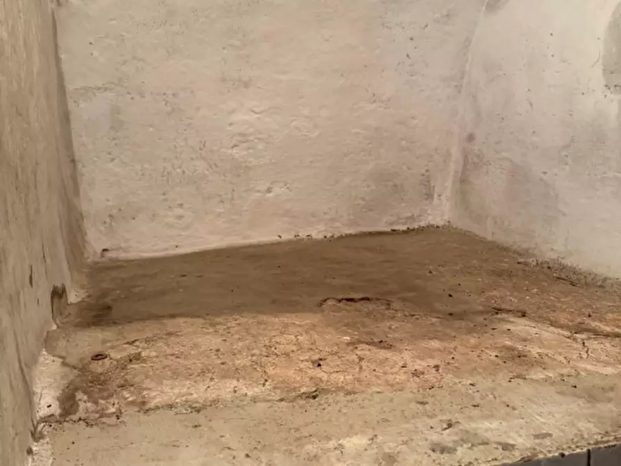 Immagine 8 di Casa indipendente in vendita  in Via Giacomo Veneziani a Ceglie Messapico