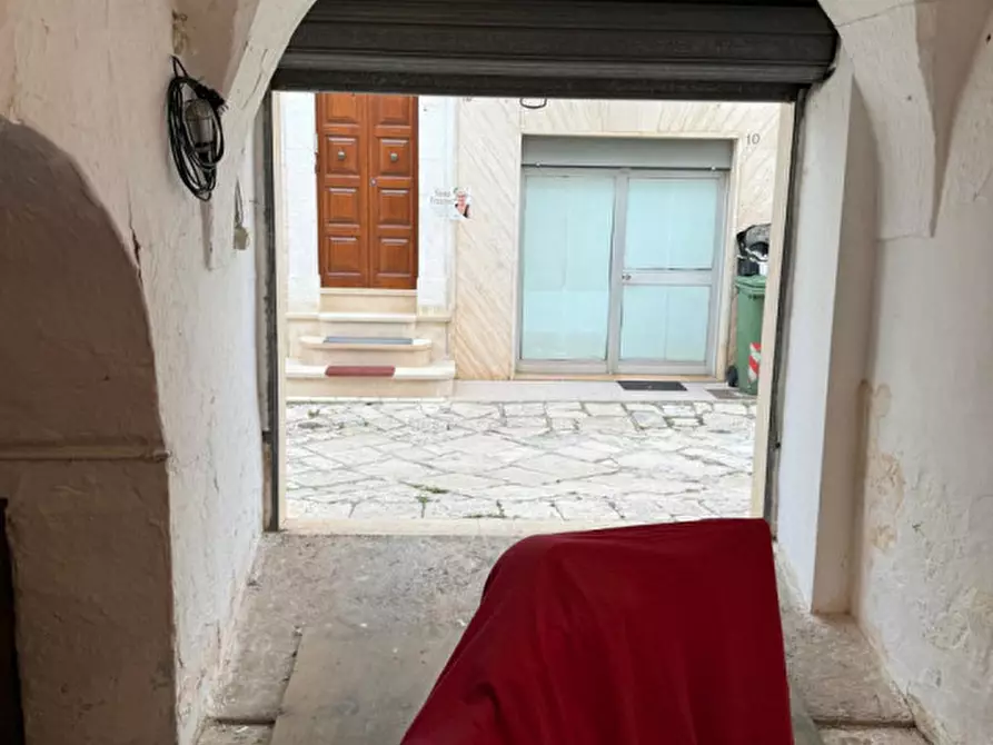 Immagine 13 di Casa indipendente in vendita  in Via Giacomo Veneziani a Ceglie Messapico