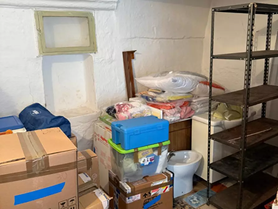 Immagine 15 di Casa indipendente in vendita  in Via Giacomo Veneziani a Ceglie Messapico