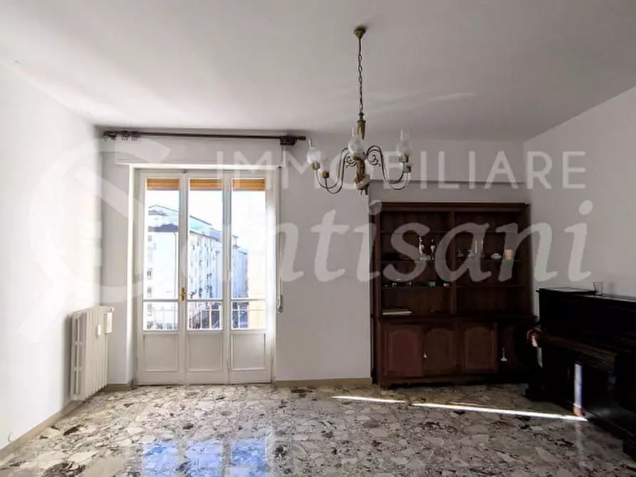 Immagine 6 di Appartamento in vendita  in via Doni 39 a Firenze