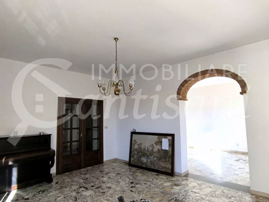 Immagine 7 di Appartamento in vendita  in via Doni 39 a Firenze