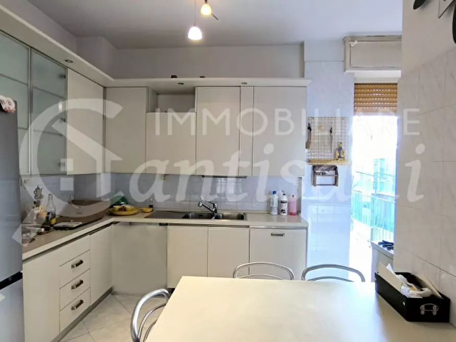 Immagine 9 di Appartamento in vendita  in via Doni 39 a Firenze