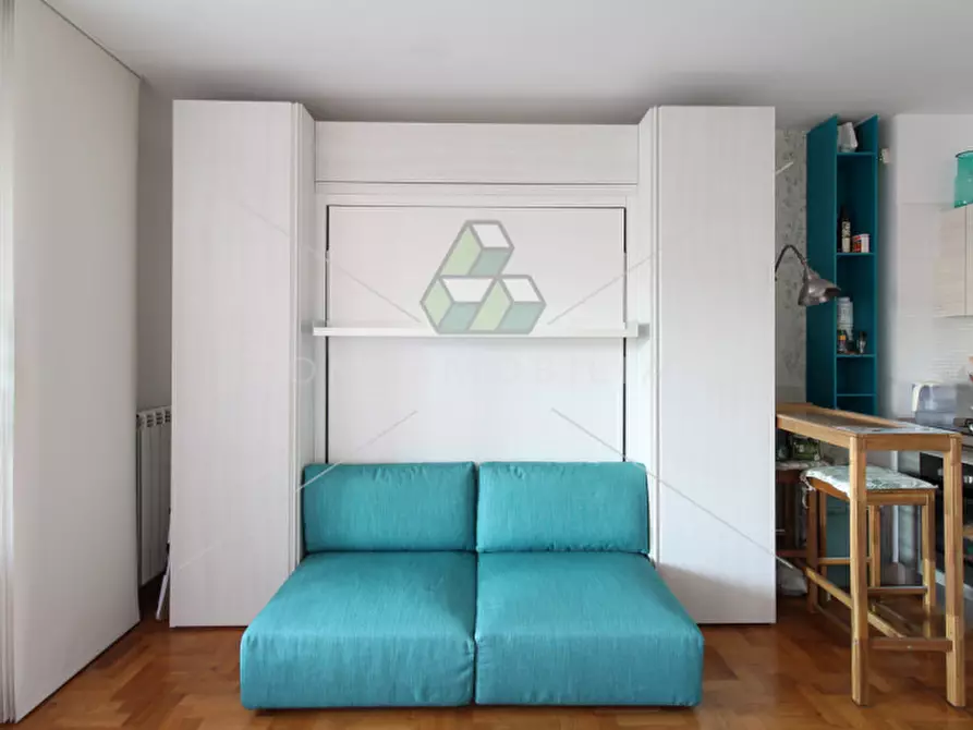 Immagine 7 di Appartamento in vendita  in Viale Italo Calvino a Roma