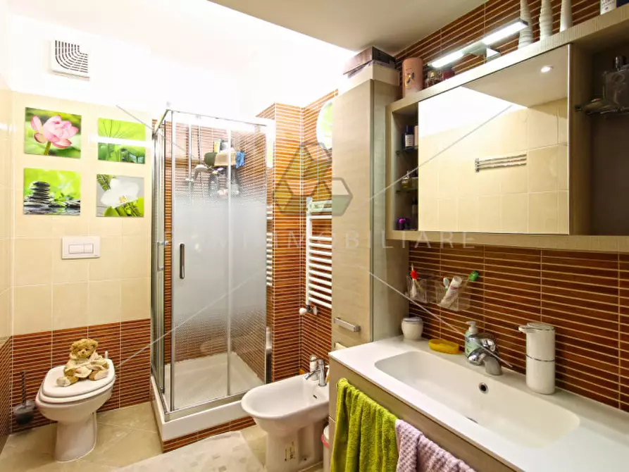 Immagine 8 di Appartamento in vendita  in Viale Italo Calvino a Roma