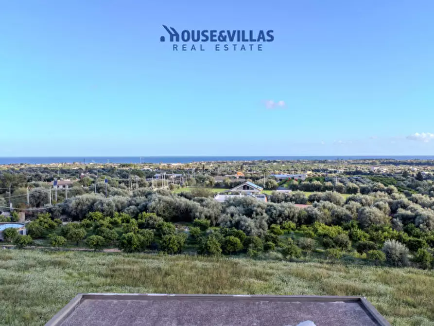 Immagine 9 di Villa in vendita  in Via Palma a Avola