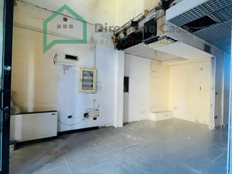 Immagine 11 di Negozio in affitto  in Centro Direzionale a Napoli