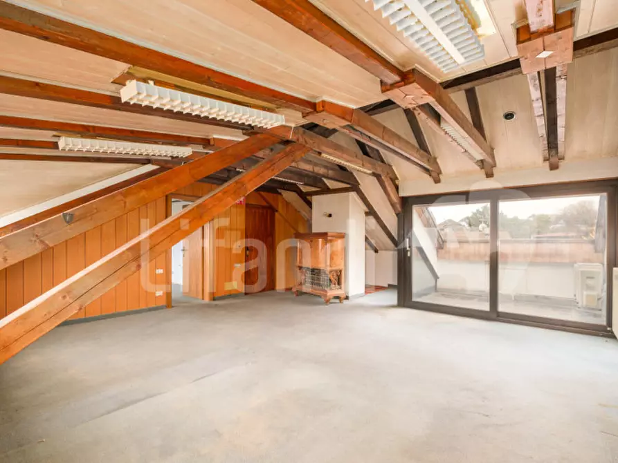 Immagine 6 di Attico in vendita  in Kapuzinerstraße - Via Cappuccini a Appiano Sulla Strada Del Vino .Eppan An Der.