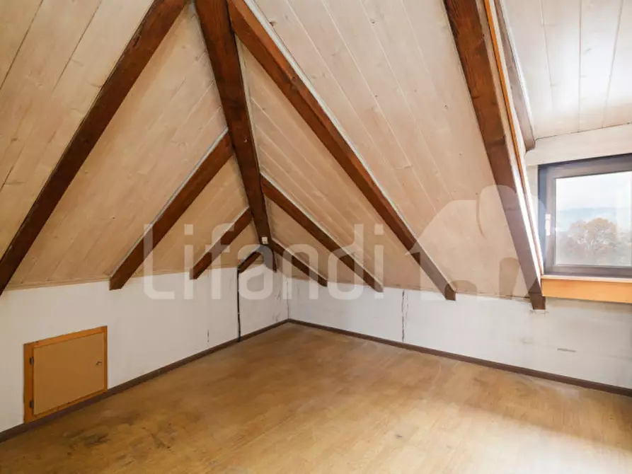 Immagine 16 di Attico in vendita  in Kapuzinerstraße - Via Cappuccini a Appiano Sulla Strada Del Vino .Eppan An Der.