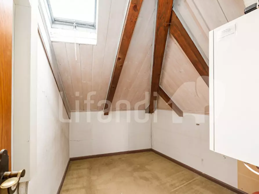 Immagine 18 di Attico in vendita  in Kapuzinerstraße - Via Cappuccini a Appiano Sulla Strada Del Vino .Eppan An Der.