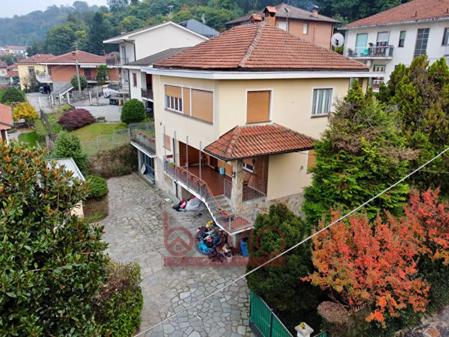 Immagine 3 di Villa in vendita  in Via Dante Alighieri 23 a Castiglione Torinese