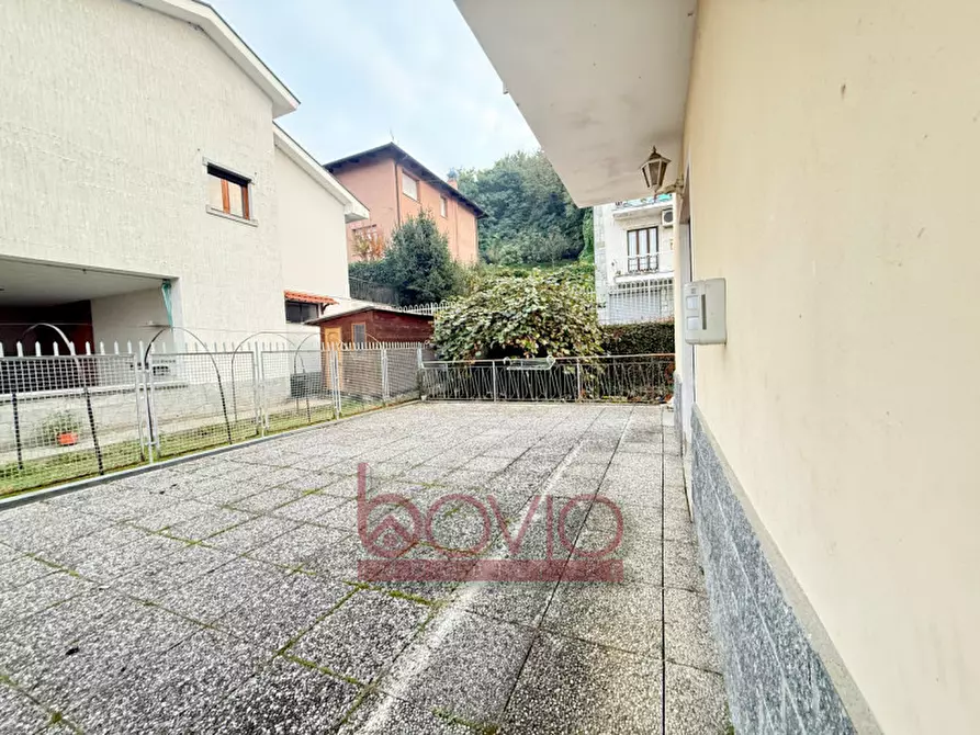 Immagine 36 di Villa in vendita  in Via Dante Alighieri 23 a Castiglione Torinese