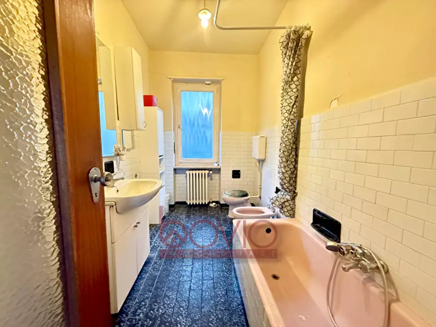 Immagine 37 di Villa in vendita  in Via Dante Alighieri 23 a Castiglione Torinese