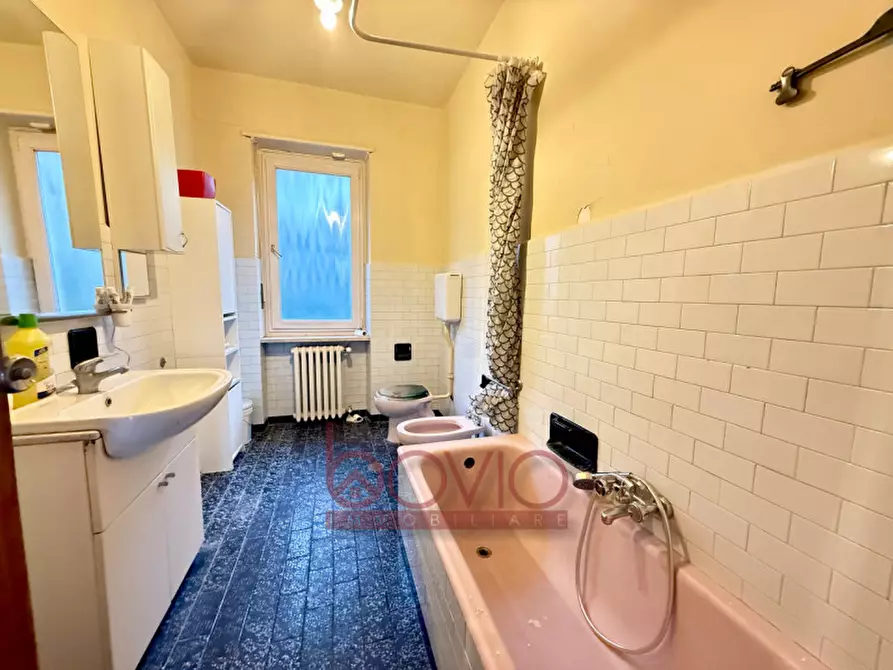 Immagine 40 di Villa in vendita  in Via Dante Alighieri 23 a Castiglione Torinese