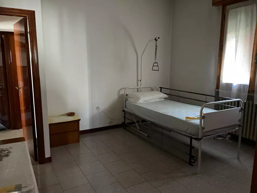 Immagine 3 di Casa indipendente in vendita  in Via Cesenatico a Cesenatico