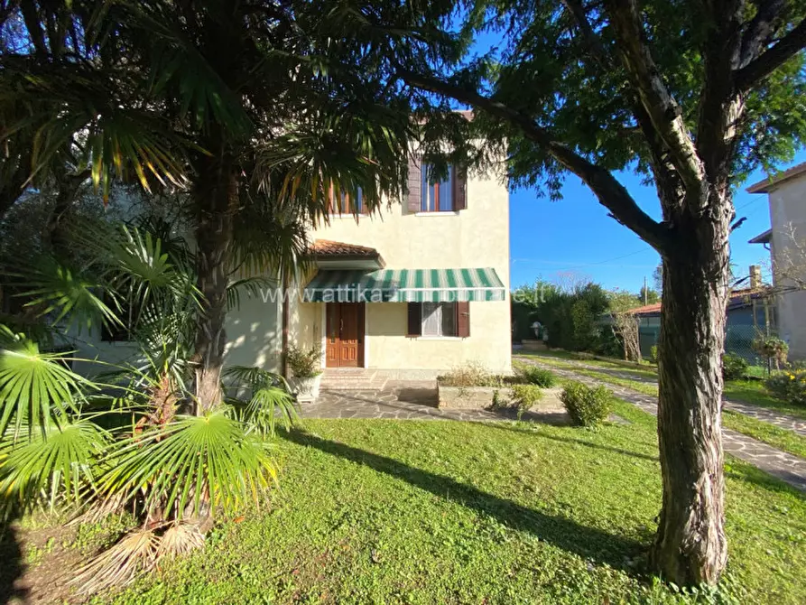 Immagine 2 di Casa bifamiliare in vendita  in Via Atheste 13 a Este