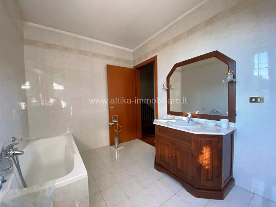 Immagine 10 di Casa bifamiliare in vendita  in Via Atheste 13 a Este