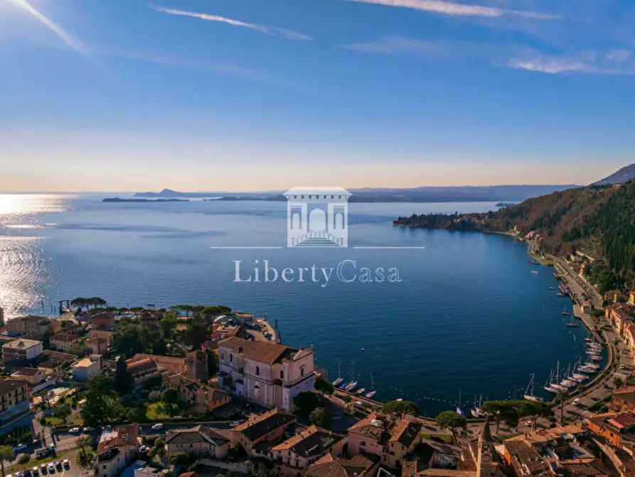 Immagine 2 di Villetta a schiera in vendita  in Via Cavour a Toscolano-Maderno