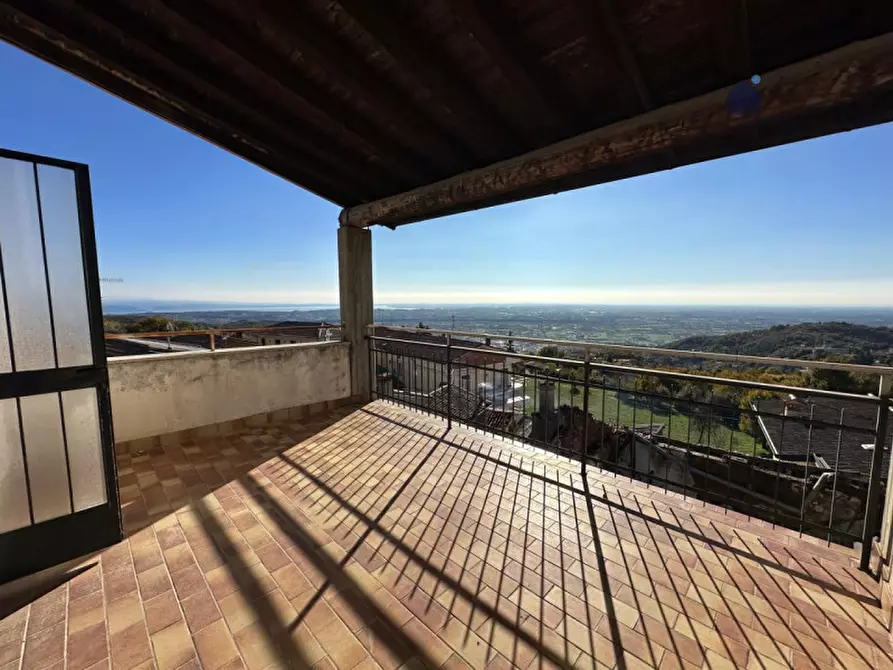 Immagine 1 di Casa indipendente in vendita  in via ronco 15 a Serle