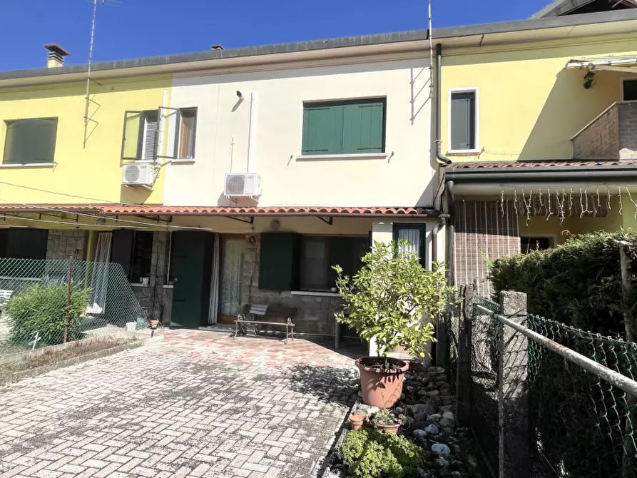 Immagine 5 di Villetta a schiera in vendita  in Via Circonvallazione a Piove Di Sacco