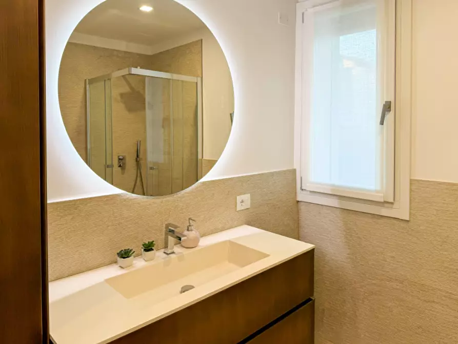 Immagine 6 di Appartamento in vendita  in Via Coronelli a Castelfranco Veneto