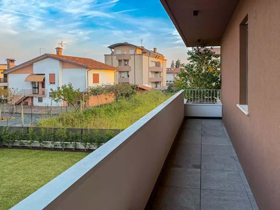 Immagine 17 di Appartamento in vendita  in Via Coronelli a Castelfranco Veneto
