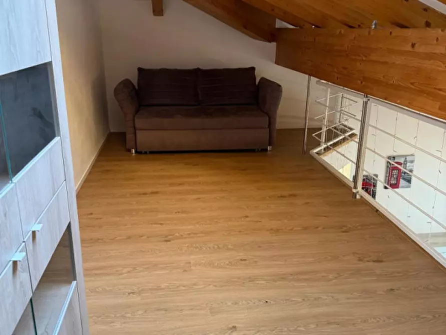 Immagine 10 di Appartamento in affitto  a Calliano