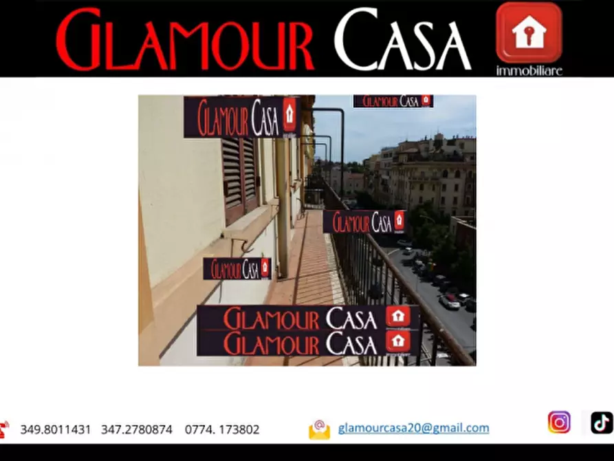 Immagine 3 di Appartamento in vendita  in Via Albalonga a Roma