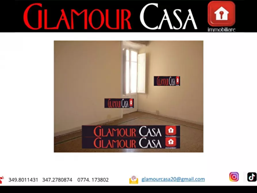 Immagine 4 di Appartamento in vendita  in Via Albalonga a Roma