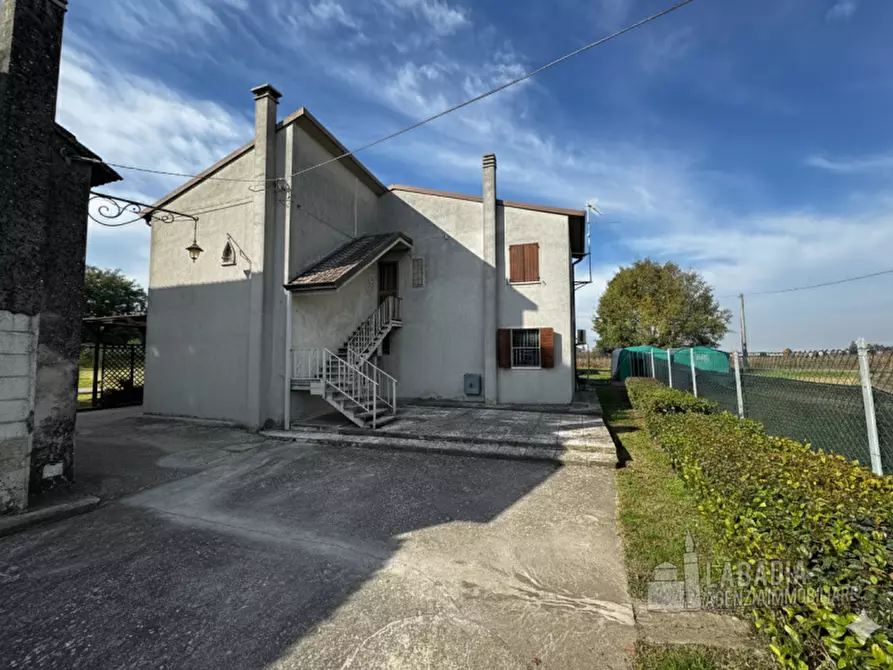 Immagine 3 di Casa bifamiliare in vendita  in Via Roma 642 a Canda