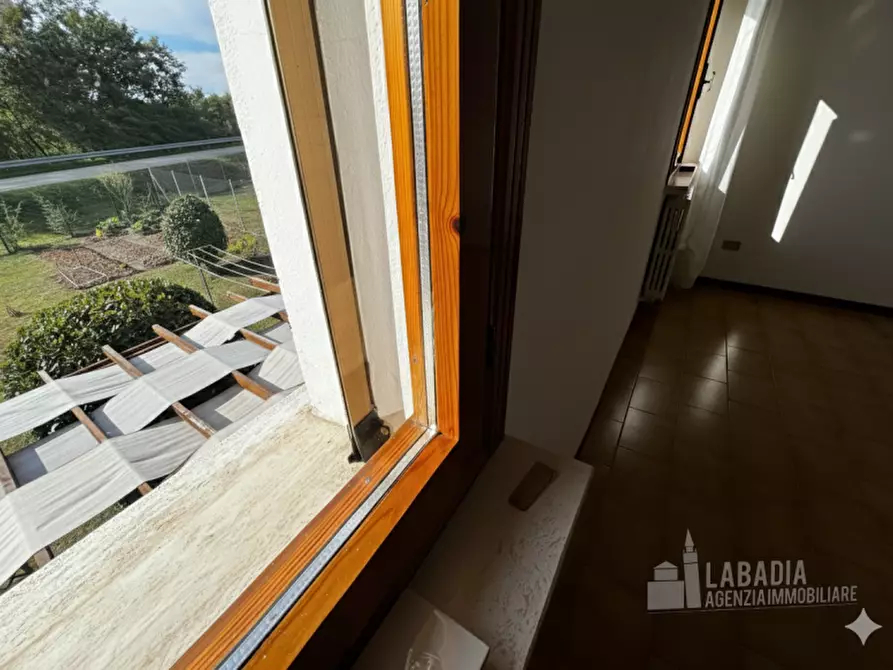 Immagine 12 di Casa bifamiliare in vendita  in Via Roma 642 a Canda