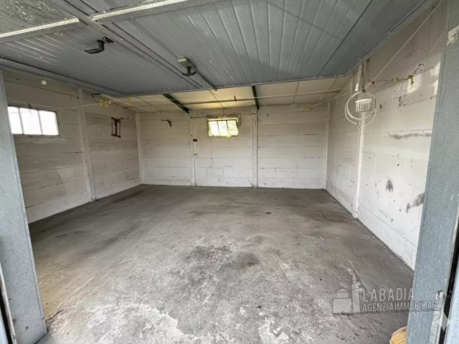 Immagine 16 di Casa bifamiliare in vendita  in Via Roma 642 a Canda