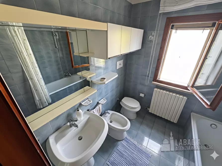 Immagine 37 di Casa bifamiliare in vendita  in Via Roma 642 a Canda