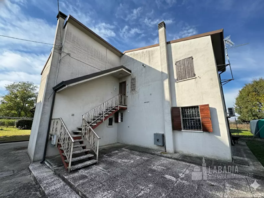 Immagine 38 di Casa bifamiliare in vendita  in Via Roma 642 a Canda