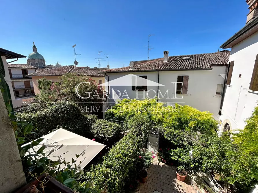 Immagine 1 di Casa trifamiliare in vendita  in Via Corobbiolo a Lonato del Garda