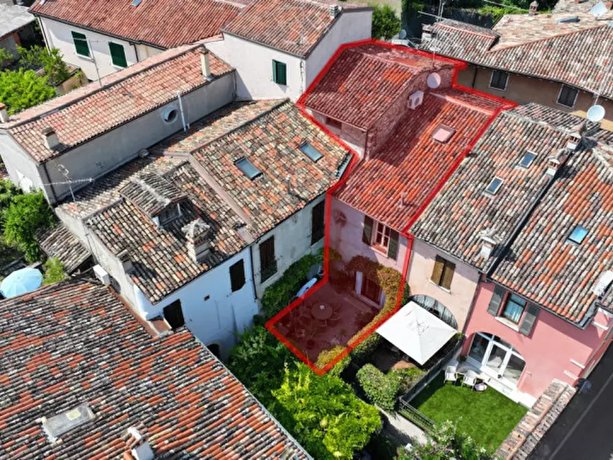 Immagine 10 di Casa trifamiliare in vendita  in Via Corobbiolo a Lonato del Garda