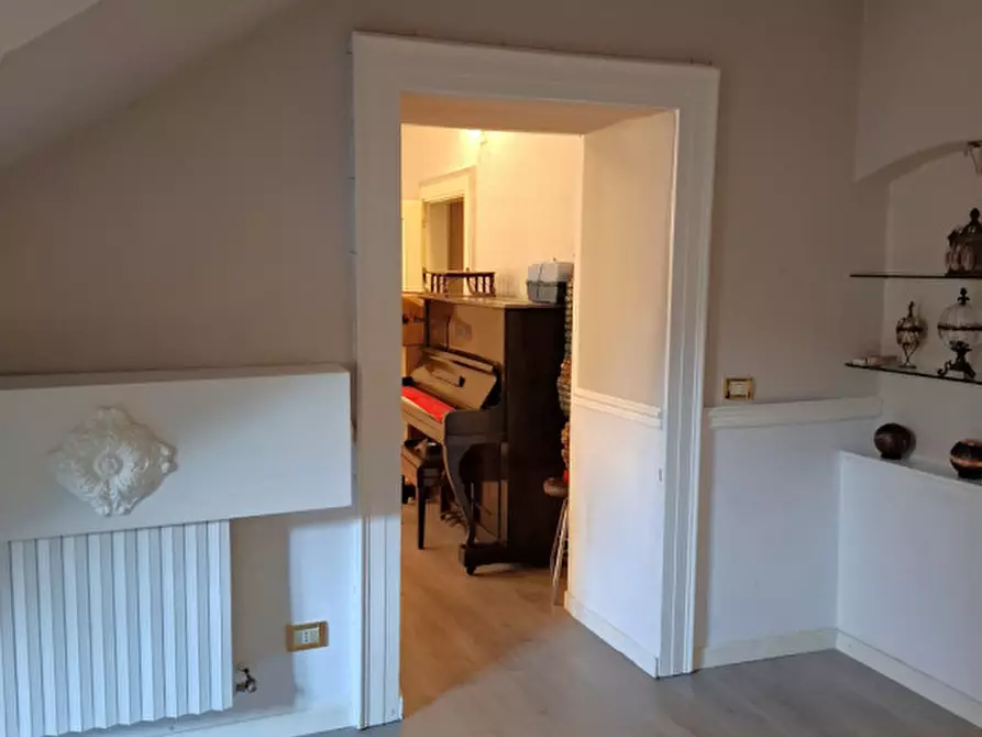 Immagine 25 di Casa trifamiliare in vendita  in Via Corobbiolo a Lonato del Garda