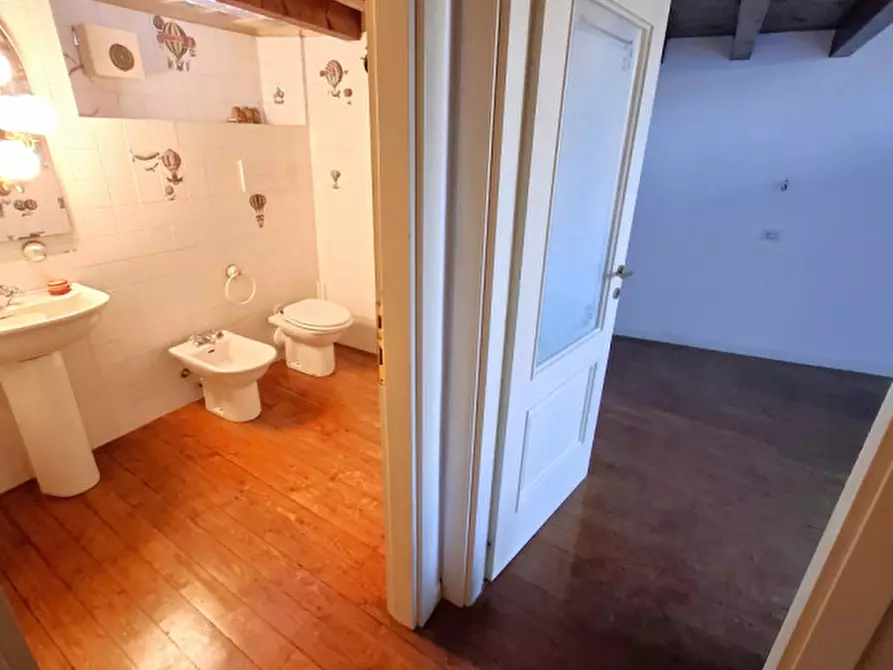 Immagine 41 di Casa trifamiliare in vendita  in Via Corobbiolo a Lonato del Garda