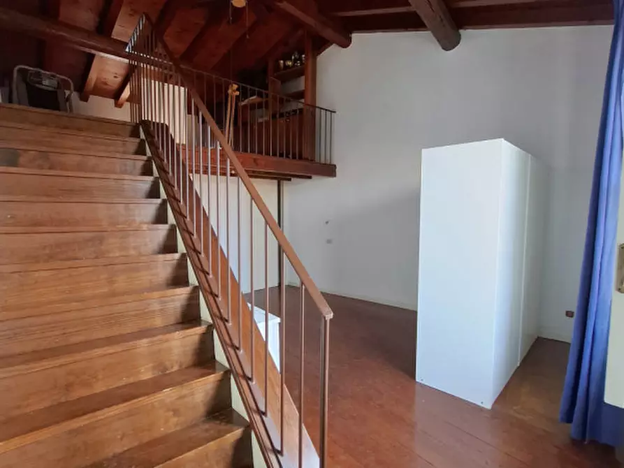 Immagine 4 di Casa trifamiliare in vendita  in Via Corobbiolo a Lonato del Garda