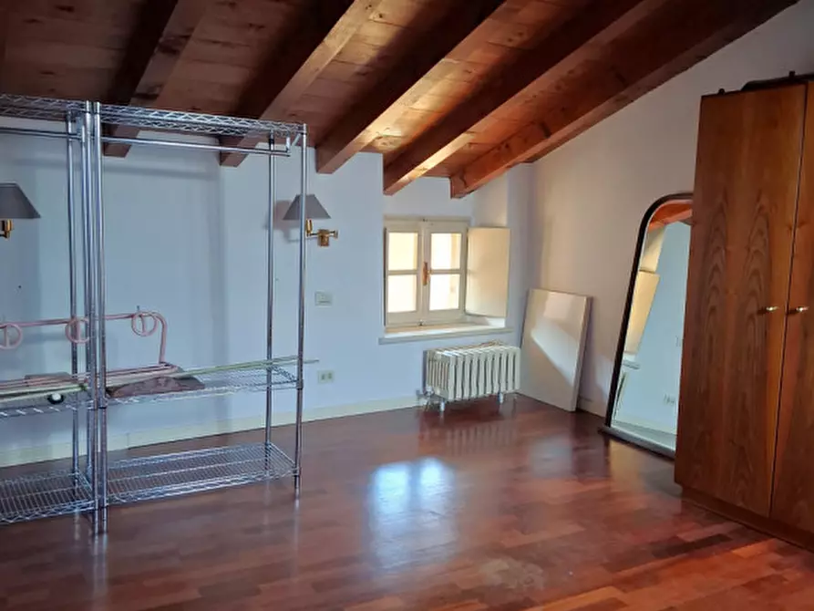 Immagine 8 di Casa trifamiliare in vendita  in Via Corobbiolo a Lonato del Garda