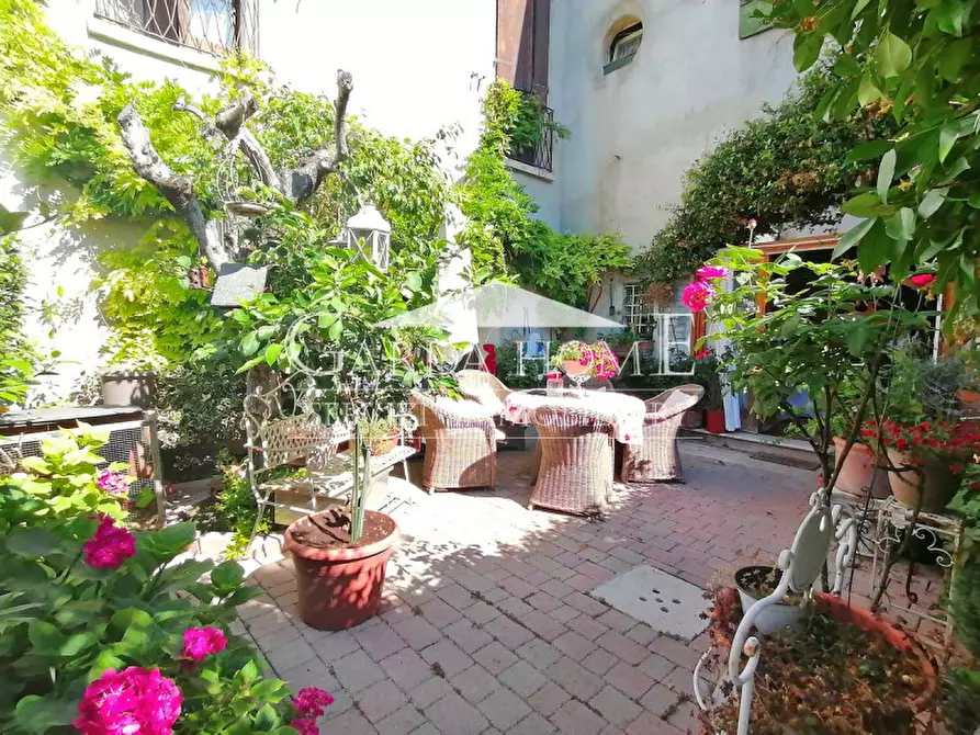 Immagine 70 di Casa trifamiliare in vendita  in Via Corobbiolo a Lonato del Garda