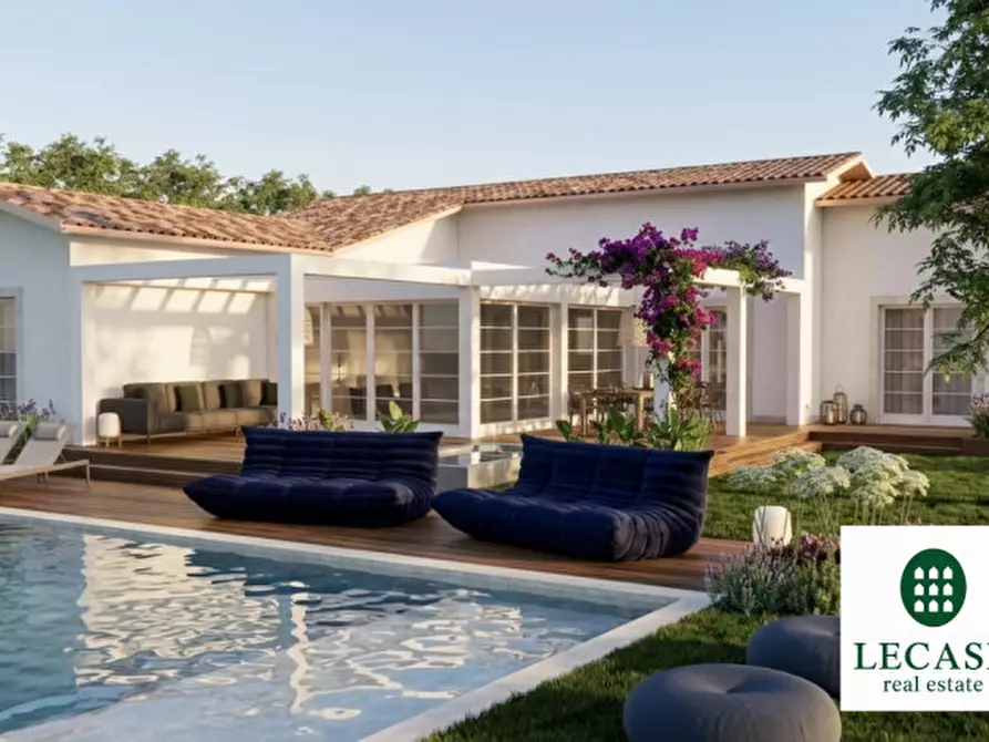 Immagine 1 di Villa in vendita  in via Cesare Battisti a Forte Dei Marmi