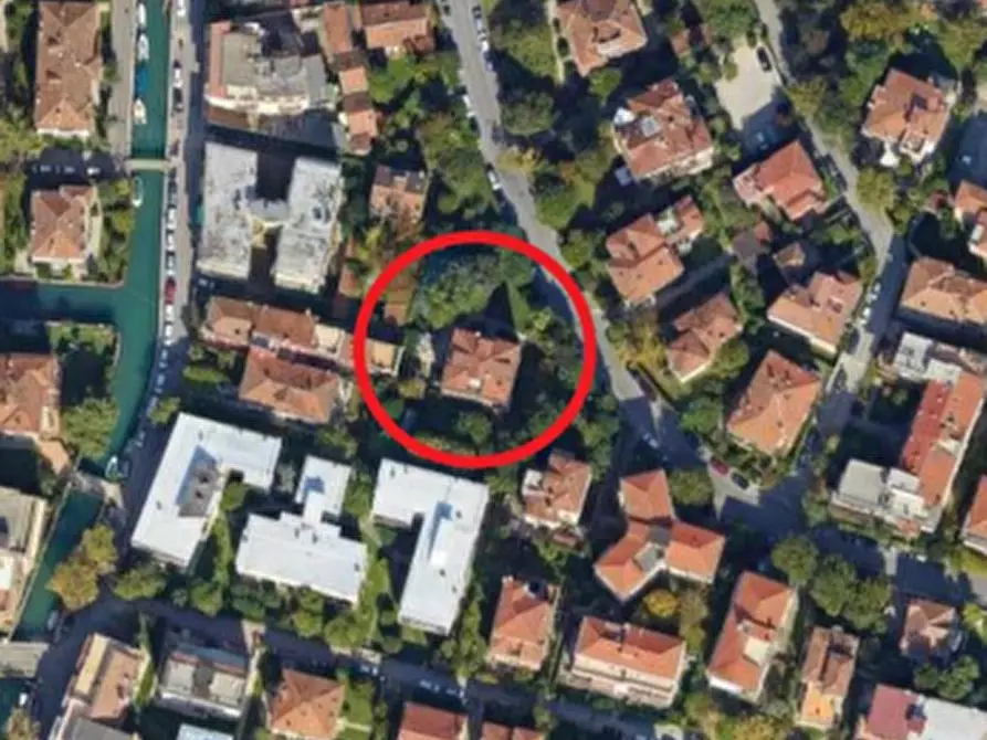 Immagine 5 di Palazzo in vendita  in Via Lazzaro Mocenigo, 10 a Venezia