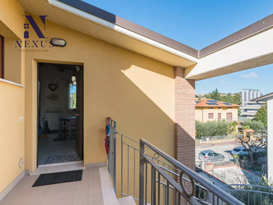 Immagine 23 di Appartamento in vendita  a Monte Porzio