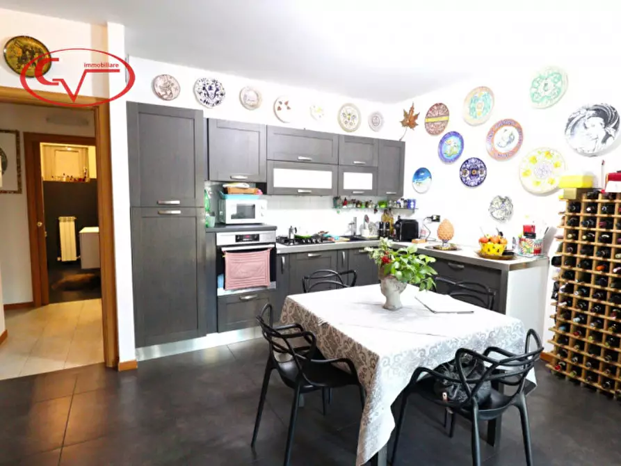 Immagine 6 di Appartamento in vendita  in Via dei Bersaglieri a Montevarchi